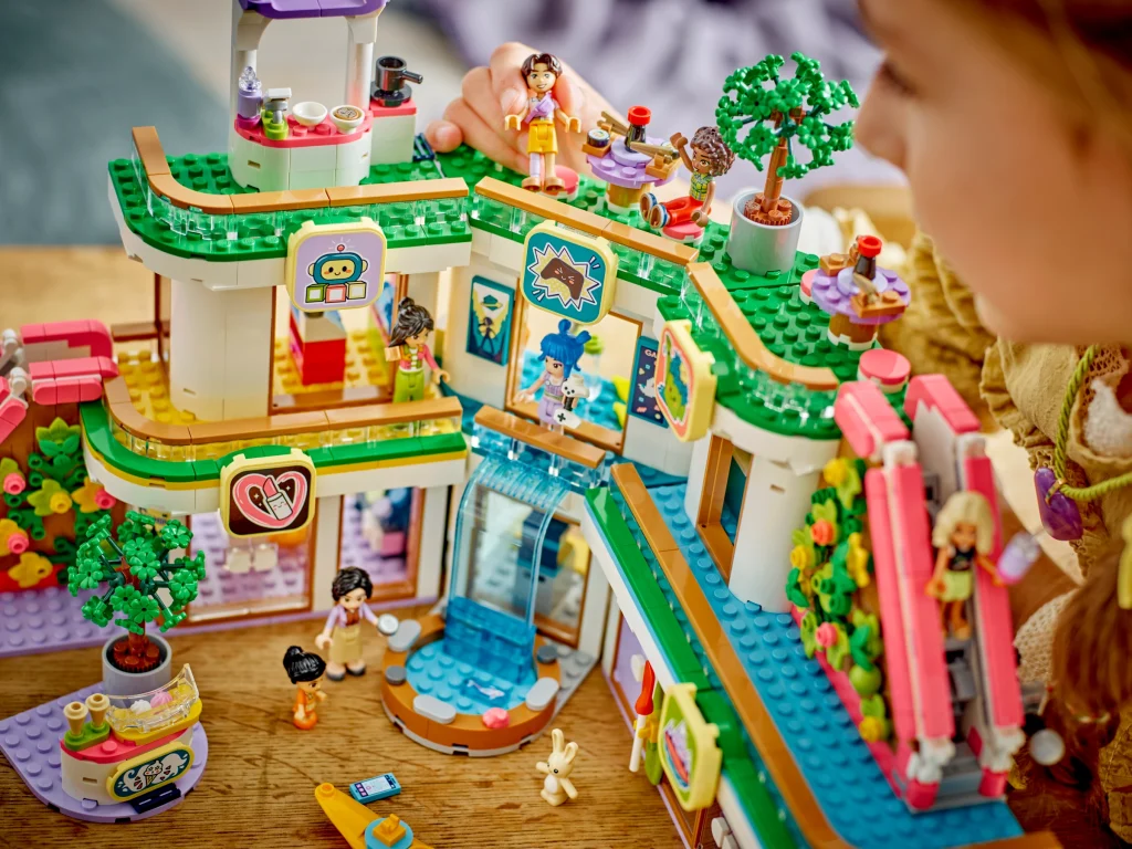 42604 42604 Heartlake City Shopping Mall 2 1024x768
