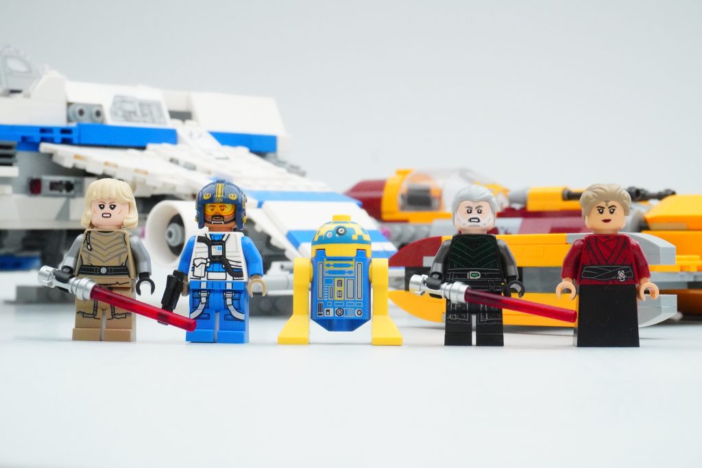 LEGO Star Wars 75364 New Republic E Wing vs Sing Hati Starfighter review 32 1024x683