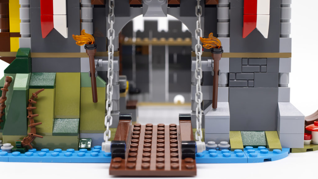 LEGO Creator 3 in 1 Medieval Castle 31120 60