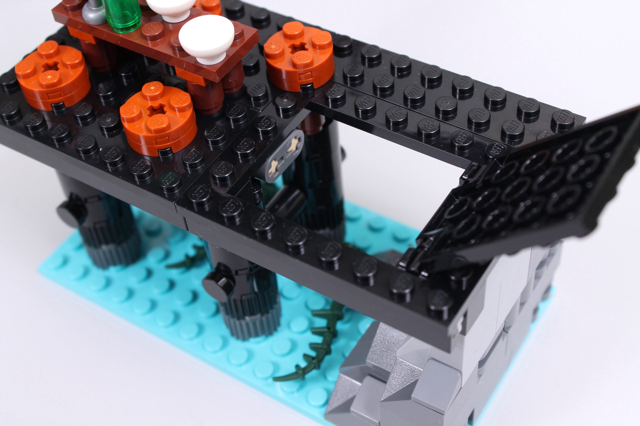 LEGO Icons 10320 Eldorado Fortress review 48 scaled