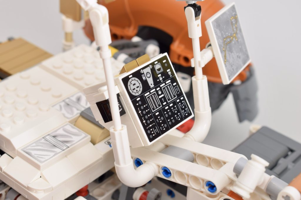 LEGO Technic 42182 NASA Apollo Lunar Roving Vehicle LRV review 7 1024x683