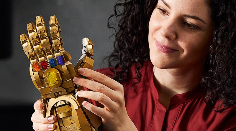 76191 Infinity Gauntlet is available to pre-order now on LEGO.com